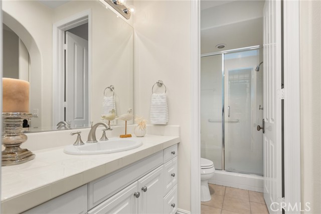 21270 Elda Cir, Huntington Beach CA: https://media.crmls.org/medias/523dcb62-acdd-4282-b5e6-36bea3ad009e.jpg