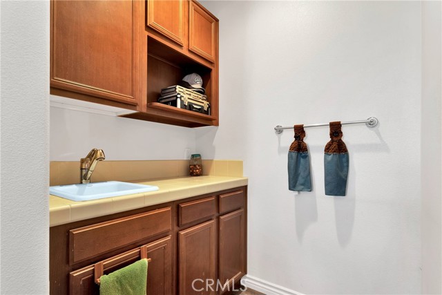 Detail Gallery Image 20 of 50 For 12025 Sweet Grass Cir, Apple Valley,  CA 92308 - 6 Beds | 4/1 Baths