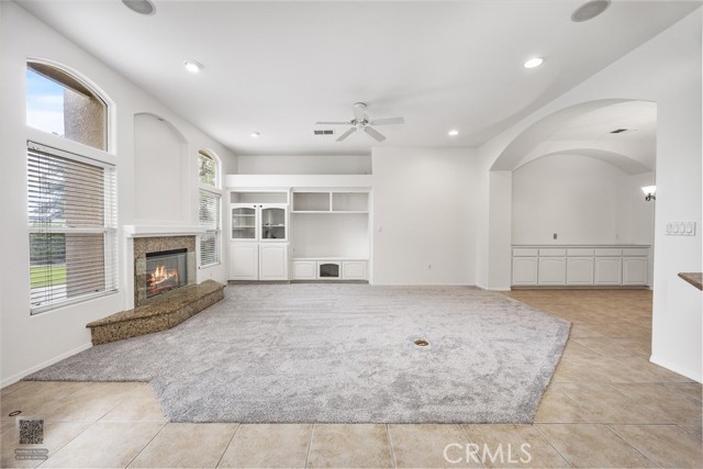 Detail Gallery Image 28 of 66 For 11208 Bright Water, Bakersfield,  CA 93311 - 4 Beds | 2/1 Baths