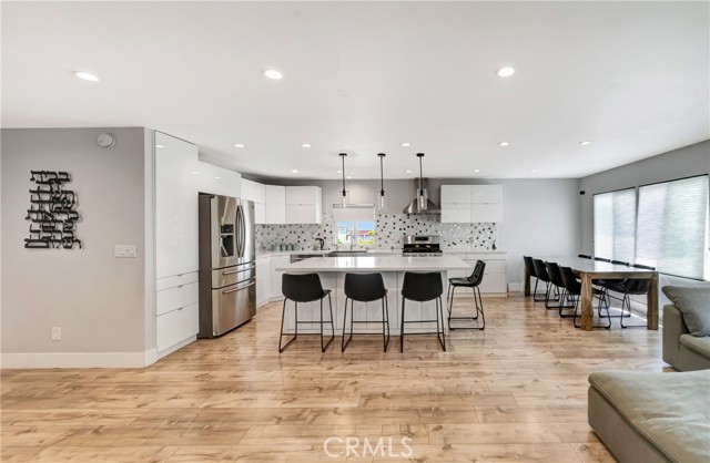 Detail Gallery Image 6 of 43 For 23777 Mulholland Hwy Spc 153, Calabasas,  CA 91302 - 3 Beds | 2/1 Baths