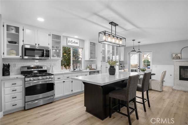 Front Image Thumbnail for CROC25268614