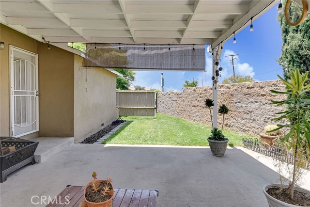 34510 Avenue B, Yucaipa CA: https://media.crmls.org/medias/523f3f98-497f-479f-bcf1-2e5cf3af6dd1.jpg