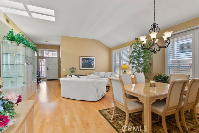 21432 Bastia, Mission Viejo CA: https://media.crmls.org/medias/523f5047-d809-4404-bbc0-d5fb6e0bfdef.jpg