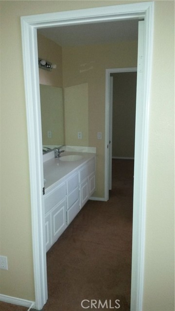 Detail Gallery Image 5 of 16 For 6022 Larry Dean, Corona,  CA 92880 - 5 Beds | 4/1 Baths