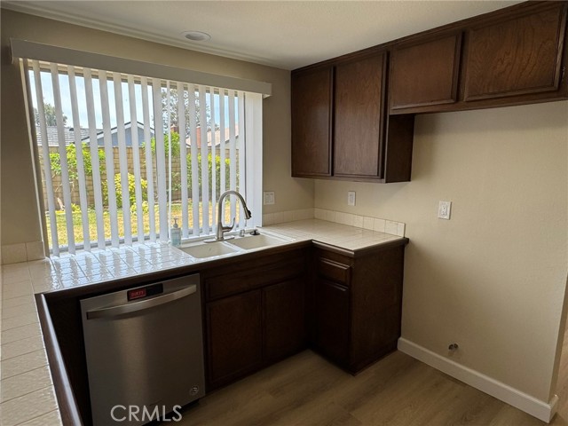 332 Winding Lane, Brea CA: https://media.crmls.org/medias/523f6ea1-acf5-494d-b7ff-6d589c47e6d7.jpg