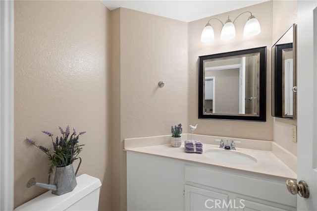 Detail Gallery Image 23 of 39 For 43195 Corte Almonte, Temecula,  CA 92592 - 4 Beds | 2/1 Baths