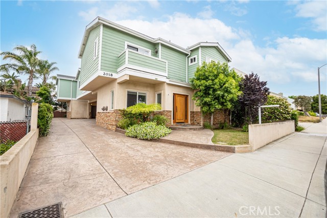 2018 Manhattan Beach Boulevard, Redondo Beach, California 90278, 4 Bedrooms Bedrooms, ,3 BathroomsBathrooms,Residential,Sold,Manhattan Beach,SB23091899