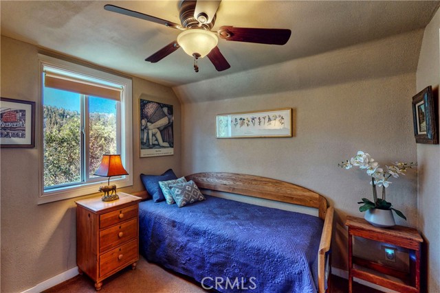 177 Craghill, Cedar Glen, CA 92321