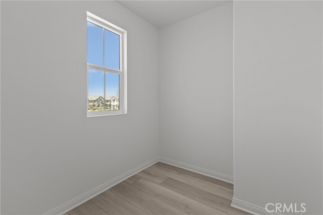4295 S Hermosa Paseo, Ontario CA: https://media.crmls.org/medias/5240b65d-4dfd-4403-869e-184a9bc9feb7.jpg