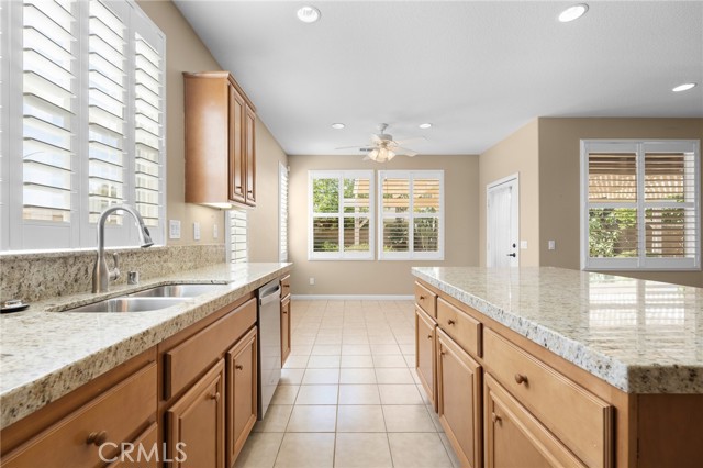 Detail Gallery Image 13 of 45 For 26135 Palm Breeze Ln, Menifee,  CA 92586 - 2 Beds | 2 Baths