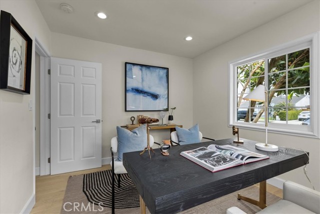 11927 Beatrice Street, Culver City CA: https://media.crmls.org/medias/524136f1-9326-48e7-b86f-0f725b487a2c.jpg