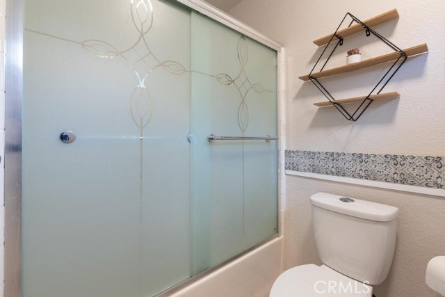 4356 Gardena Drive, Riverside CA: https://media.crmls.org/medias/5241710c-fdcd-4219-802f-6b5ec738b9e3.jpg