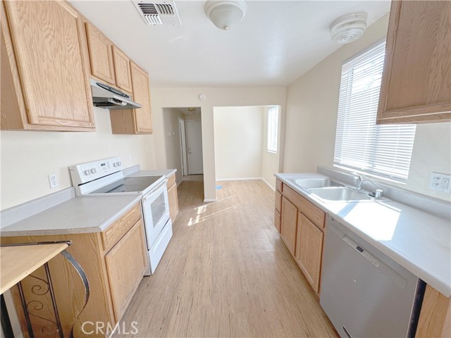 Detail Gallery Image 7 of 19 For 215 Cibola St, Needles,  CA 92363 - 2 Beds | 1 Baths