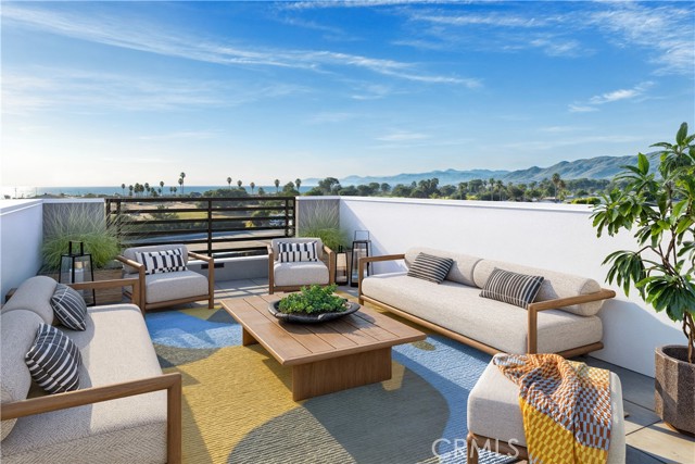 Detail Gallery Image 5 of 23 For 100 W Ramona Ave, Grover Beach,  CA 93433 - 3 Beds | 3/1 Baths