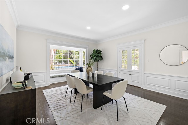609 N Oakhurst Drive, Beverly Hills CA: https://media.crmls.org/medias/52434cb7-0bef-4ba8-8b83-4d4ece23d51c.jpg