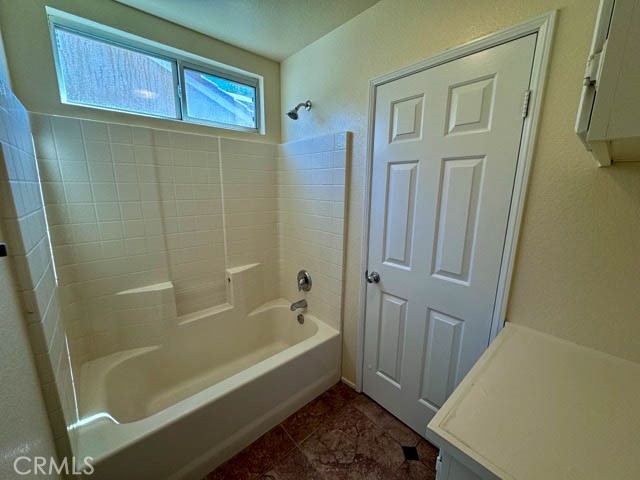 Detail Gallery Image 22 of 45 For 40023 Temecky Way, Murrieta,  CA 92562 - 4 Beds | 2/1 Baths