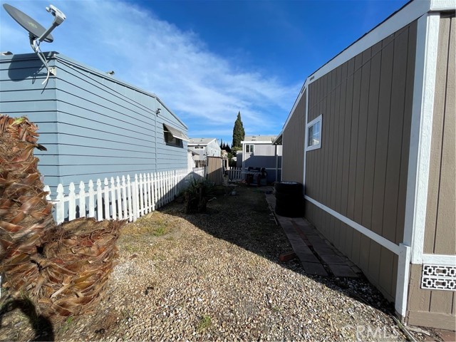 Detail Gallery Image 3 of 17 For 8200 Bolsa Ave #103,  Midway City,  CA 92655 - 3 Beds | 2 Baths