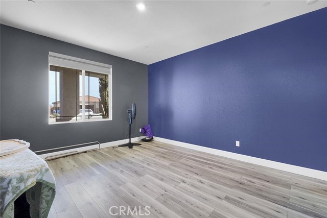 Detail Gallery Image 19 of 54 For 882 Kirkwood Ct, Olivehurst,  CA 95961 - 6 Beds | 3/1 Baths