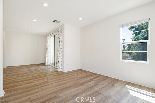Detail Gallery Image 14 of 34 For 661 Panorama Ln, La Puente,  CA 91744 - 2 Beds | 2/1 Baths