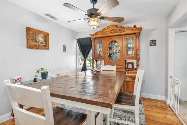 2905 Arnold Street, Bakersfield CA: https://media.crmls.org/medias/5245a526-b03e-4248-9f42-ac569f257cd7.jpg