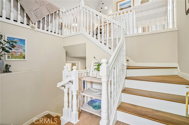 Detail Gallery Image 14 of 36 For 1034 Isabella Ave, Coronado,  CA 92118 - 6 Beds | 5/1 Baths