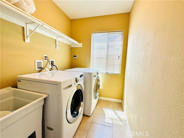 Detail Gallery Image 8 of 9 For 1454 W 218th St, Torrance,  CA 90501 - 3 Beds | 2 Baths