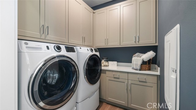 24505 Corte Cancion, Valencia CA: https://media.crmls.org/medias/52470067-0670-4566-8f17-2fe3de13db52.jpg