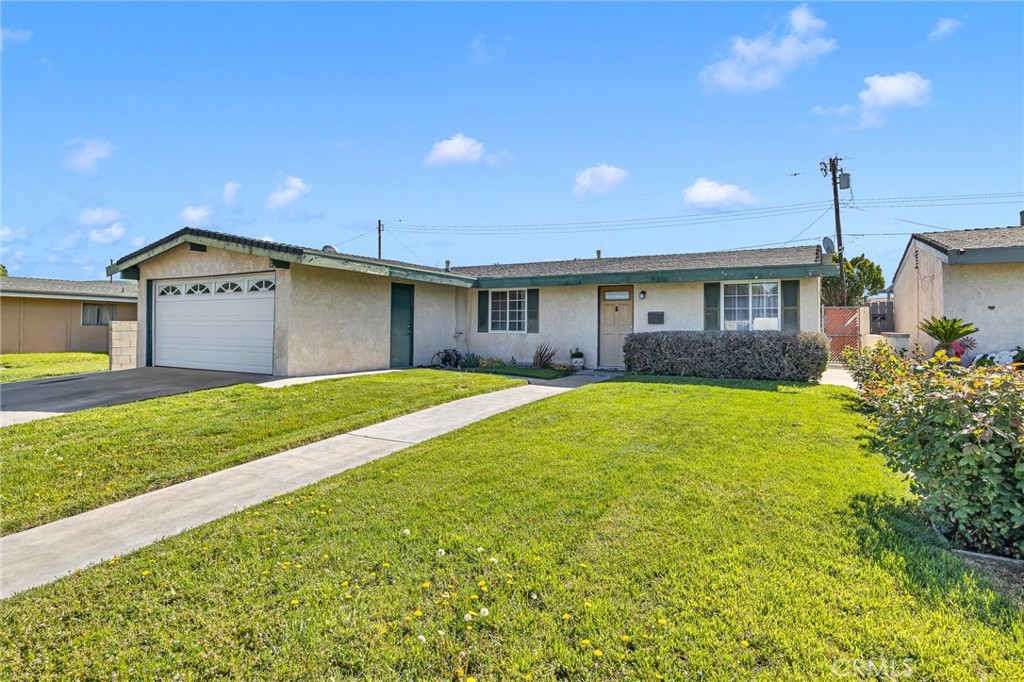27222 Plumwood Avenue, Canyon Country, CA 91351