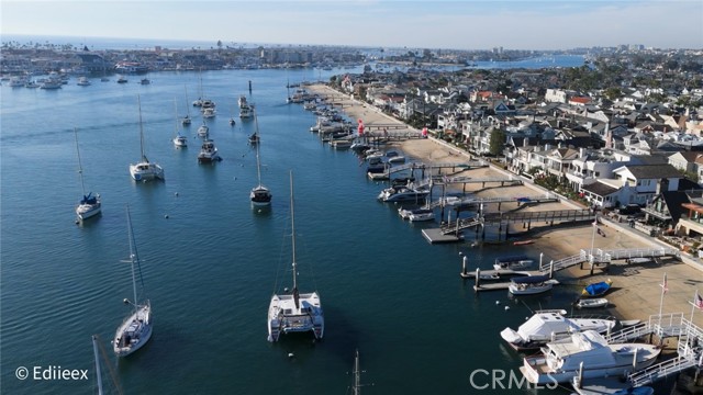 Detail Gallery Image 29 of 29 For 404 S Bay Front, Newport Beach,  CA 92662 - 4 Beds | 2 Baths