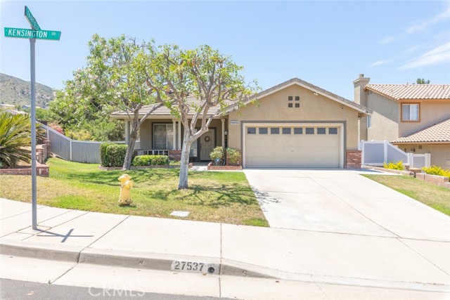 Detail Gallery Image 1 of 1 For 27537 Kensington Dr, Corona,  CA 92883 - 3 Beds | 2 Baths