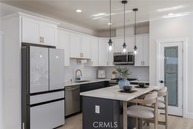 Detail Gallery Image 13 of 33 For 6404 Woodhall Ct, Paradise,  CA 95969 - 2 Beds | 2 Baths