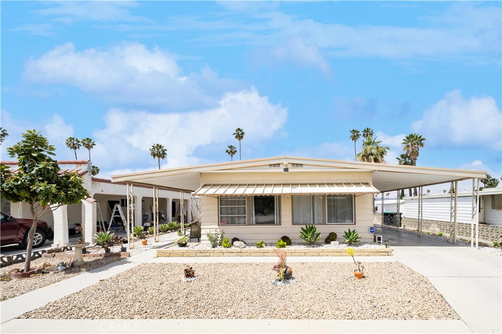 550 Santa Clara Circle