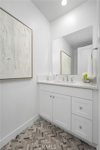 Detail Gallery Image 19 of 38 For 27225 Cranmore #101,  Valencia,  CA 91381 - 3 Beds | 3/1 Baths