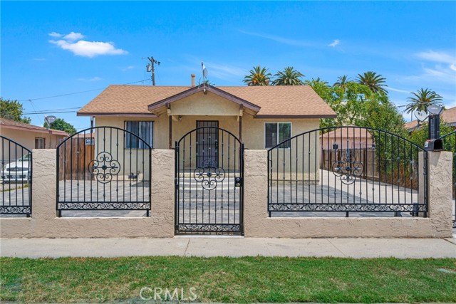 Detail Gallery Image 1 of 50 For 815 W 133rd St, Compton,  CA 90222 - 2 Beds | 1 Baths