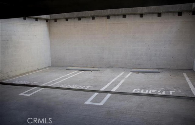 Detail Gallery Image 19 of 20 For 5234 Vantage #105,  Valley Village,  CA 91607 - 2 Beds | 3 Baths