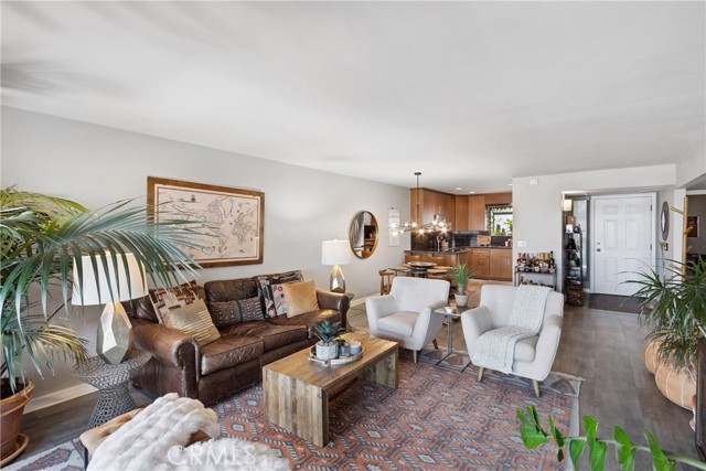 Image 8 of 28 For 2960 Union Street 304