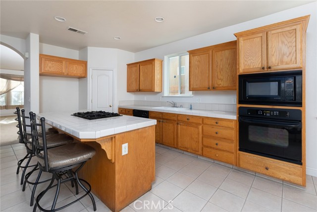 Detail Gallery Image 15 of 17 For 2681 Wrenwood, Clovis,  CA 93611 - 5 Beds | 3/1 Baths