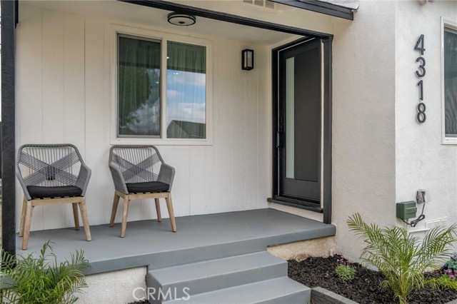 Detail Gallery Image 2 of 30 For 4318 Maybank, Lakewood,  CA 90712 - 3 Beds | 2 Baths