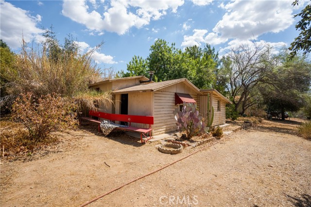 35525 Wildwood Canyon Rd, Yucaipa CA: https://media.crmls.org/medias/524b87a0-c4de-478b-9ddf-e02276148607.jpg