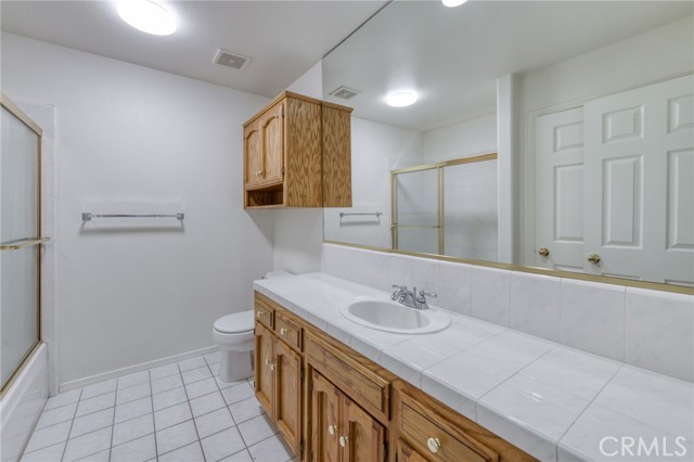 1542 E Alluvial Avenue, Fresno CA: https://media.crmls.org/medias/524b9c22-7a77-4d15-b6b2-cc9130d05cb3.jpg
