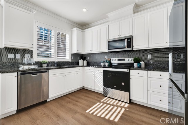 Detail Gallery Image 8 of 62 For 16054 Tanzinite, Chino,  CA 91708 - 4 Beds | 3 Baths