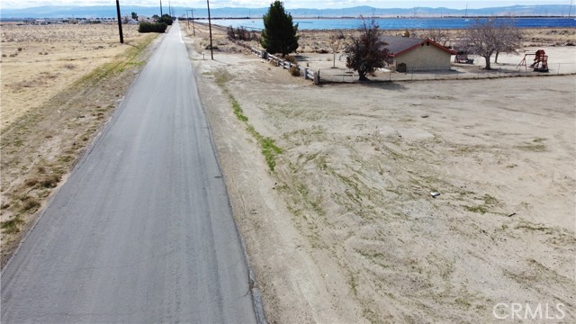 Detail Gallery Image 6 of 13 For 2063 100th St W, Rosamond,  CA 93560 - – Beds | – Baths