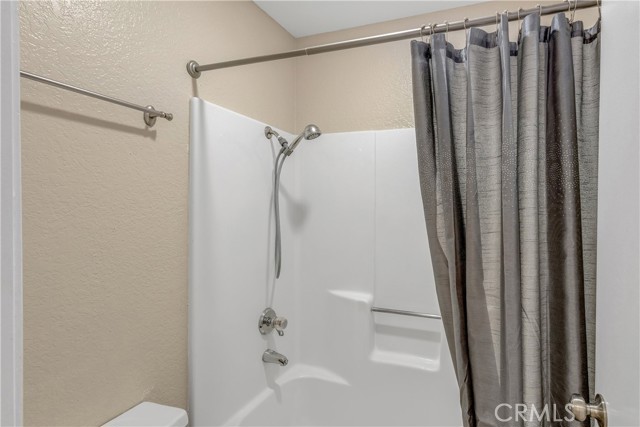 Detail Gallery Image 16 of 27 For 16581 Grunion Lane #204,  Huntington Beach,  CA 92649 - 2 Beds | 2 Baths