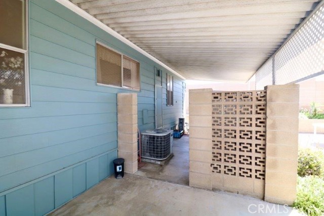 Detail Gallery Image 9 of 46 For 12726 Lake Forest Dr #25,  La Mirada,  CA 90638 - 2 Beds | 2 Baths