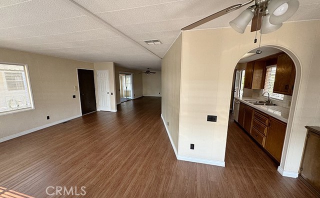 Detail Gallery Image 3 of 24 For 2851 Rolling Hills Dr #49,  Fullerton,  CA 92835 - 2 Beds | 2 Baths