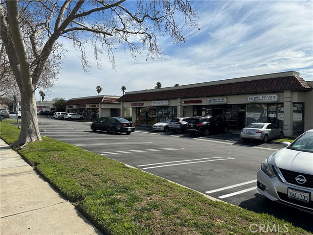 4386 Cochran Street, Simi Valley, California 93063, ,Commercial Lease,For Rent,4386 Cochran Street,CRPW24034705