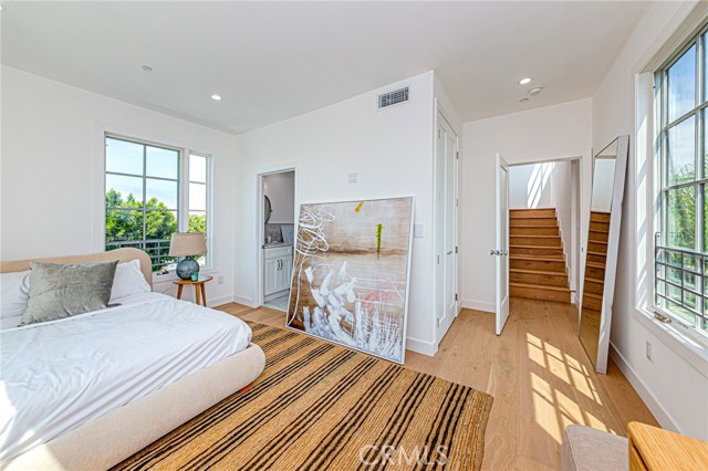 3803 BERRYMAN, Los Angeles CA: https://media.crmls.org/medias/525030f9-8c86-42dc-9718-fbcabb4a9941.jpg