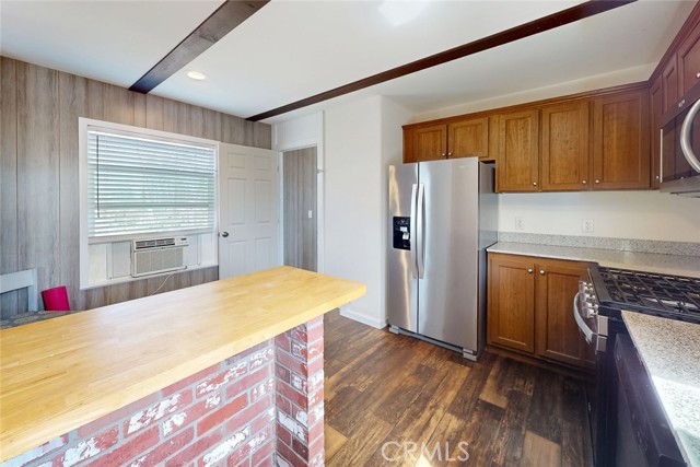 Detail Gallery Image 10 of 44 For 6417 Oak Way, Paradise,  CA 95969 - 2 Beds | 2 Baths