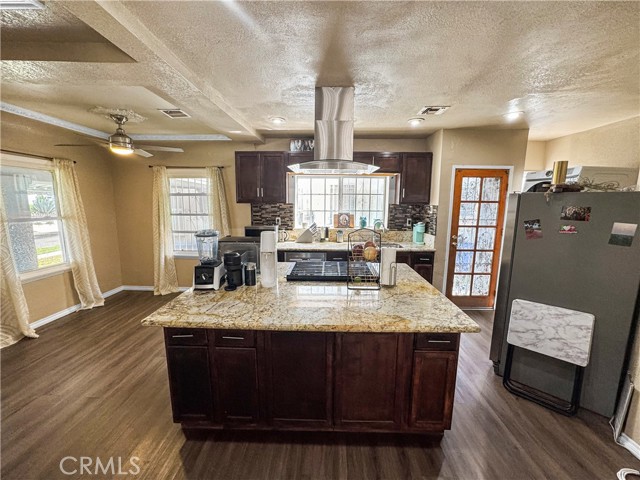 Detail Gallery Image 7 of 32 For 1254 W 80th St, Los Angeles,  CA 90044 - 2 Beds | 2 Baths