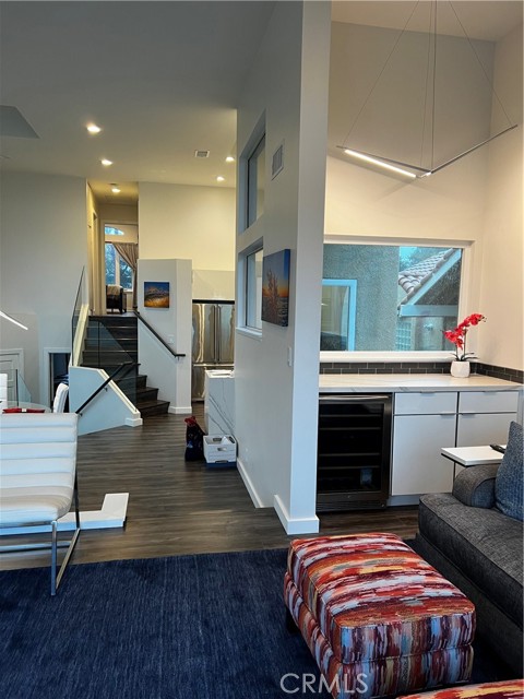 87 Palm Beach Court, Dana Point CA: https://media.crmls.org/medias/52512f06-0f8b-482f-ae91-5ab83b8a5701.jpg